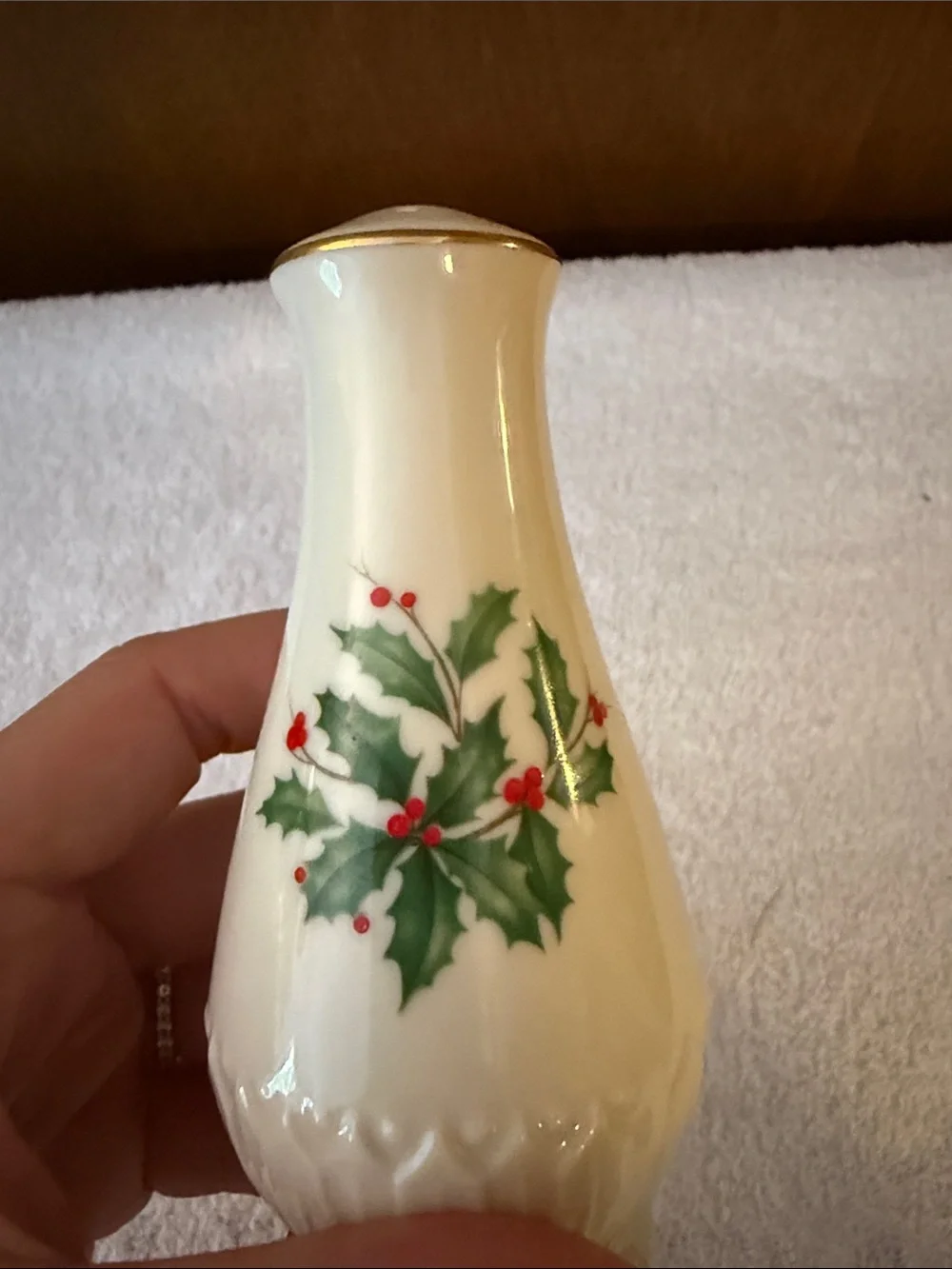 Lenox delicate cream